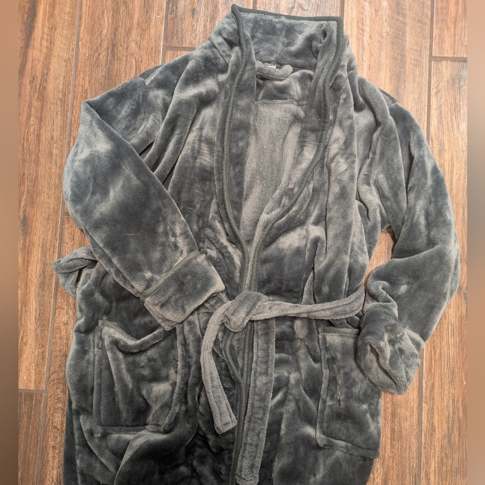 Plush Gray Robe Small